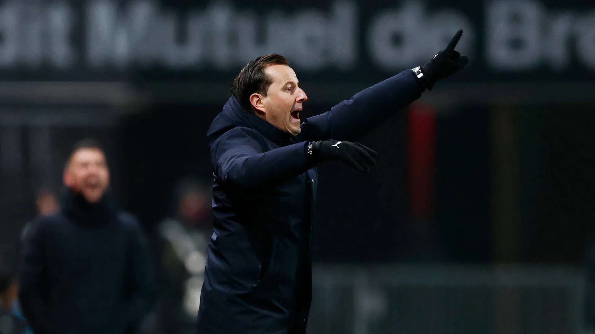 Chân dung HLV Julien Stephan, ứng viên dẫn dắt Queens Park Rangers
