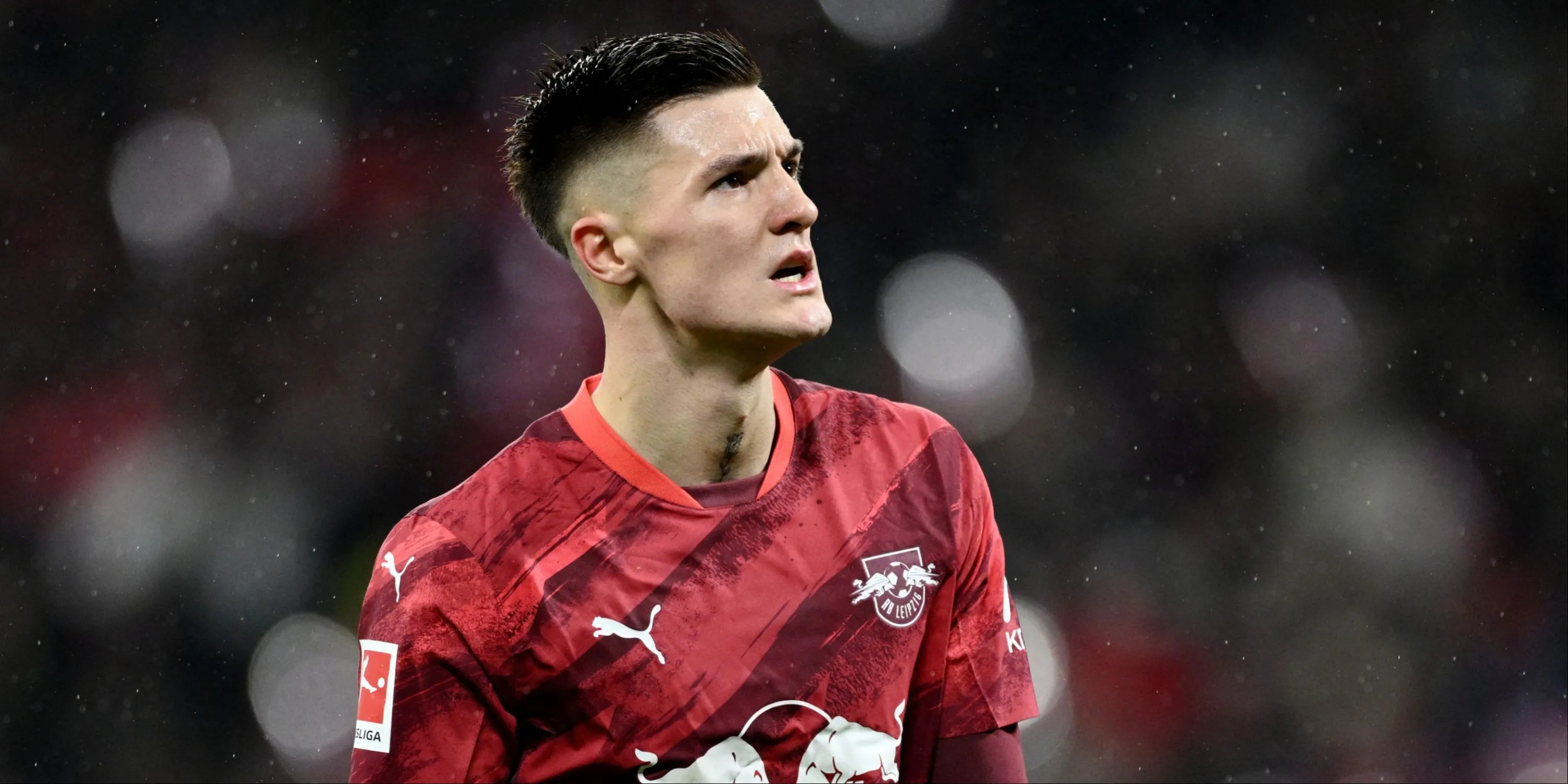 Benjamin Šeško trong màu áo RB Leipzig, mục tiêu chuyển nhượng của Chelsea