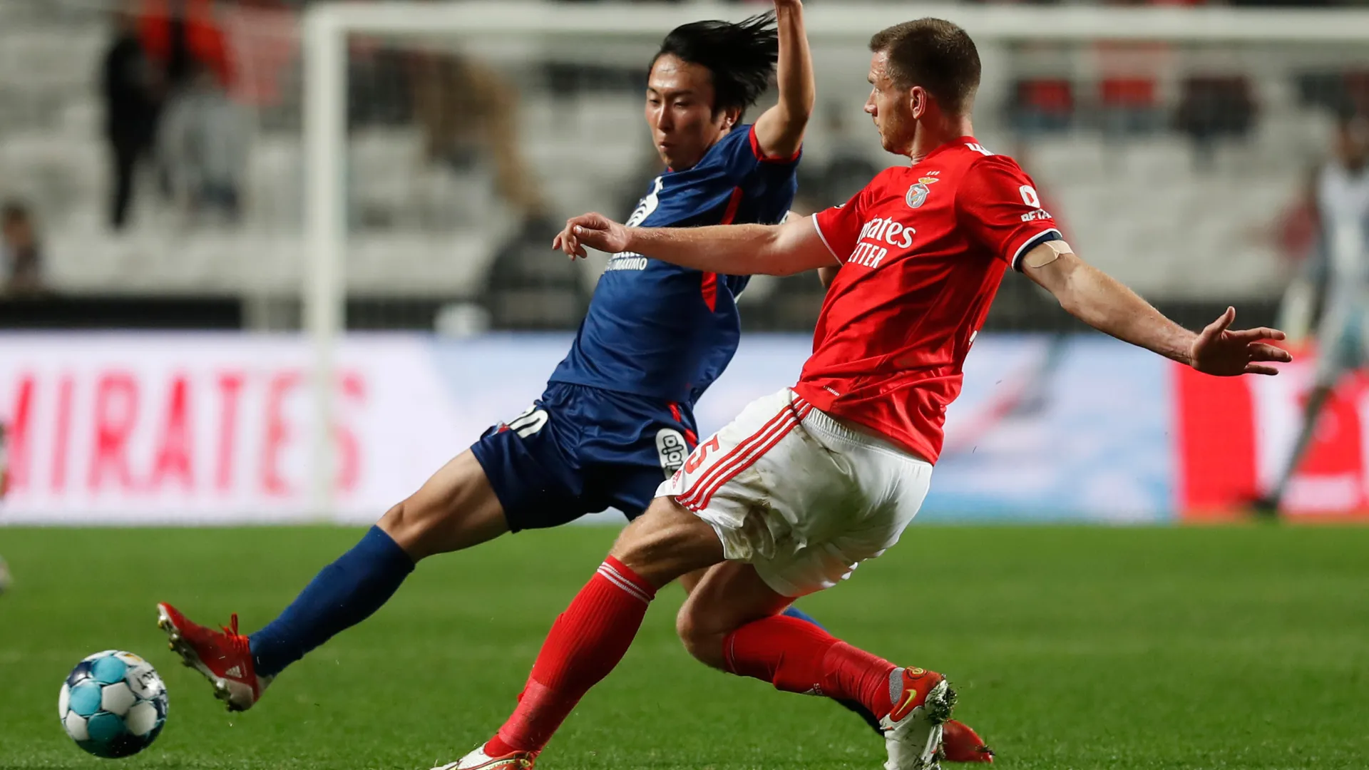 Kanya Fujimoto trong màu áo Gil Vicente