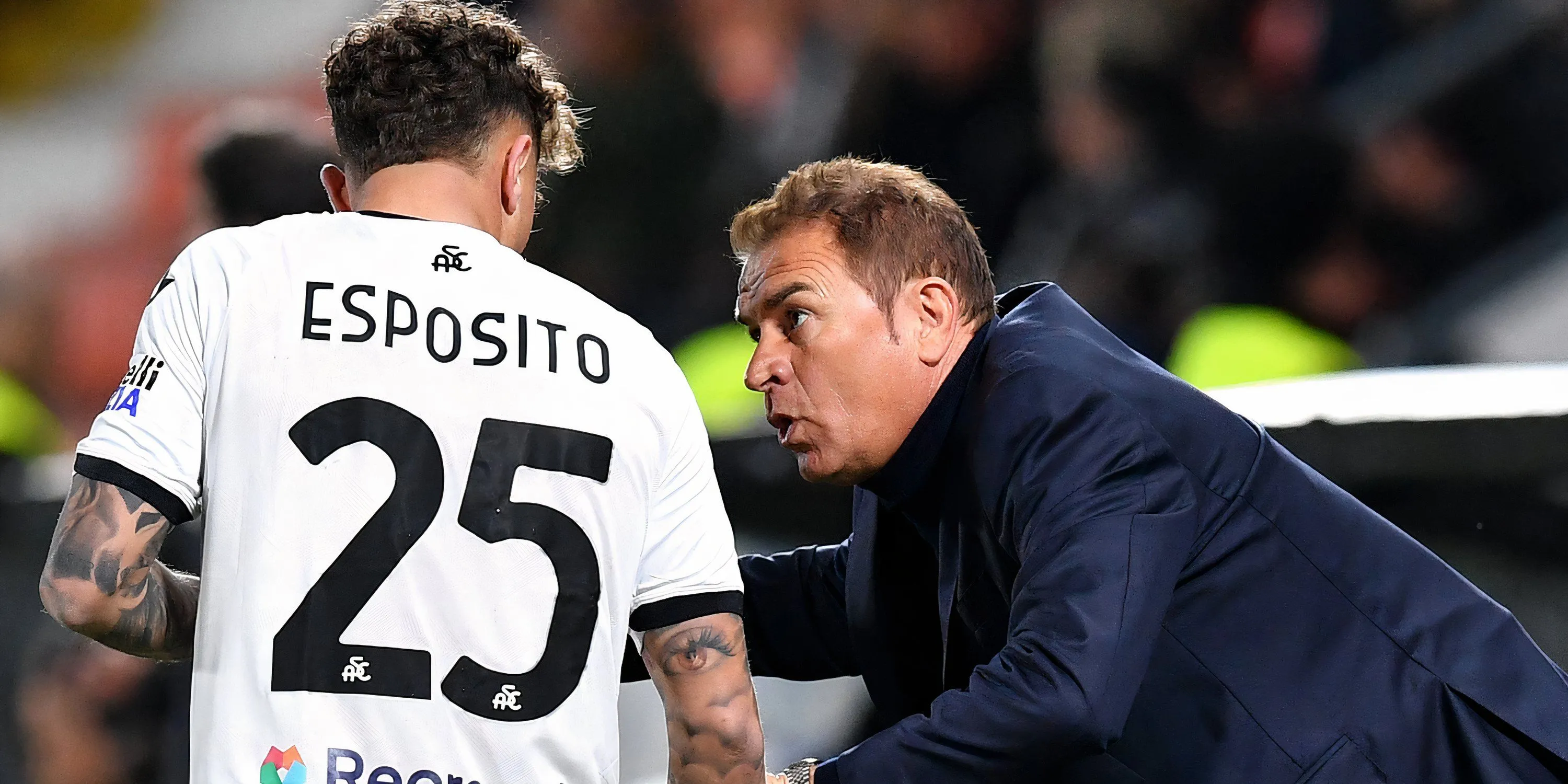 Salvatore Esposito của Spezia, tiền vệ được đánh giá cao hơn Habib Diarra của Sunderland