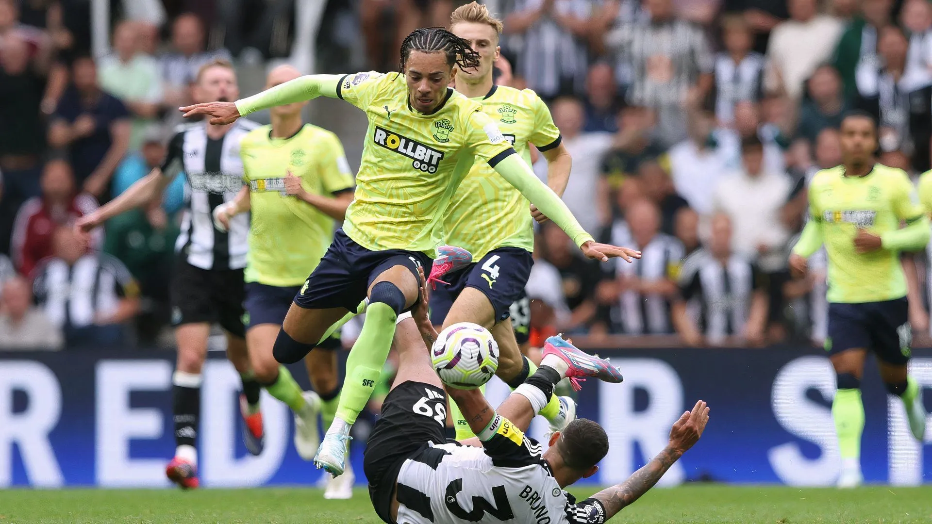 Samuel Edozie trong màu áo Anderlecht