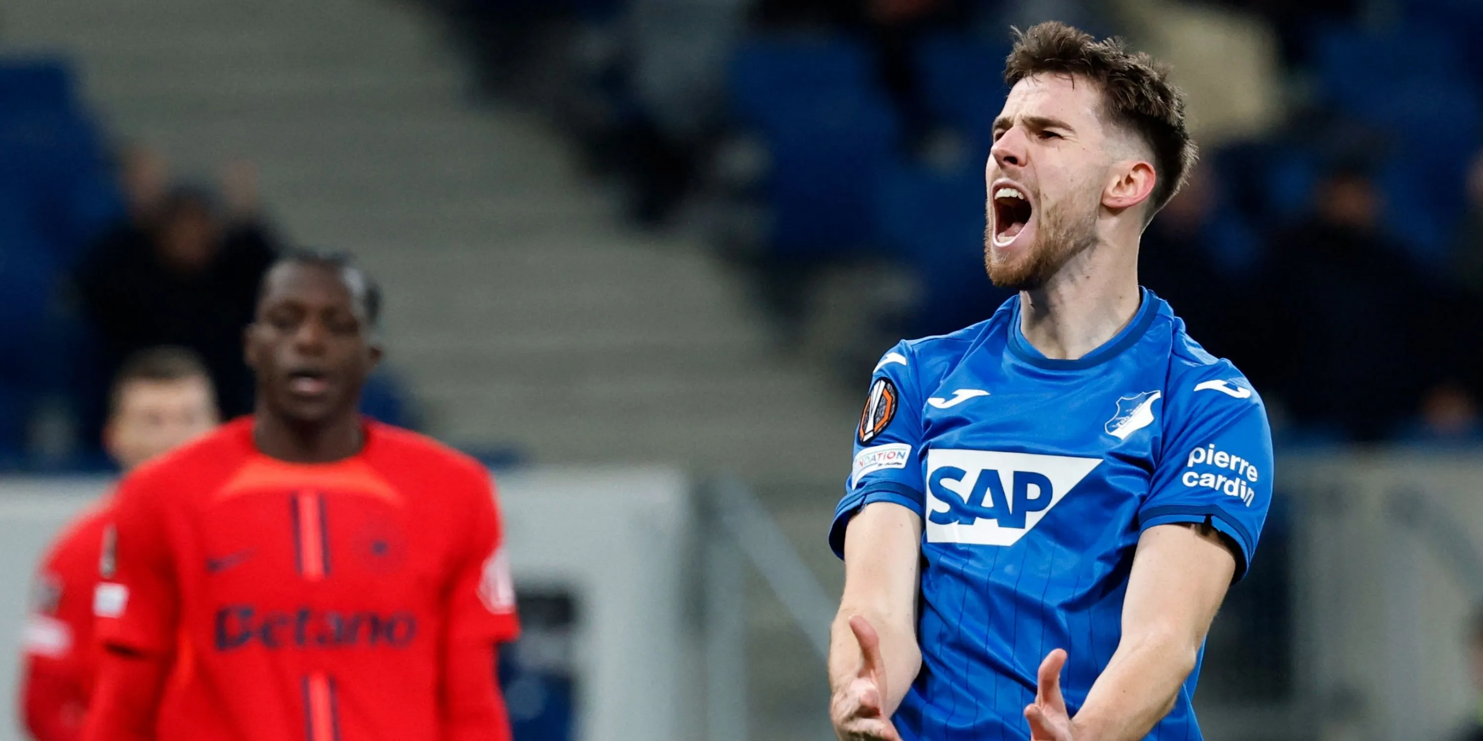 Tiền vệ Anton Stach thi đấu ấn tượng tại Bundesliga