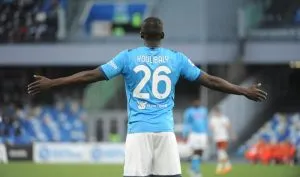 Kalidou Koulibaly trong màu áo Napoli, một trong những trung vệ được Spalletti tin tưởng